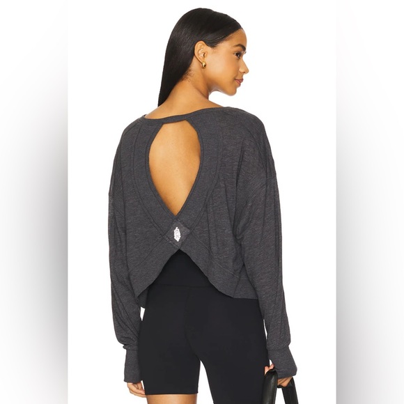 ❤️ FP Movement My Time Layer Top in Black ❤️ - Picture 1 of 4